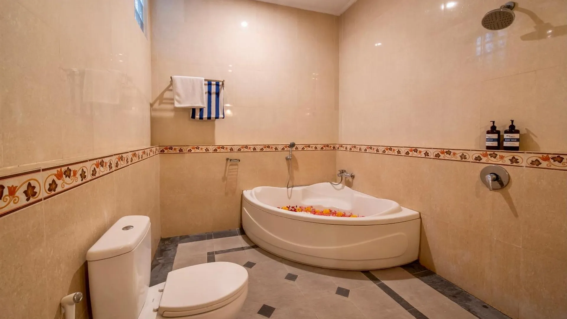 Bens Tunjung Villa Two-Bedroom With Private Pool Kuta Seminyak 0*,
