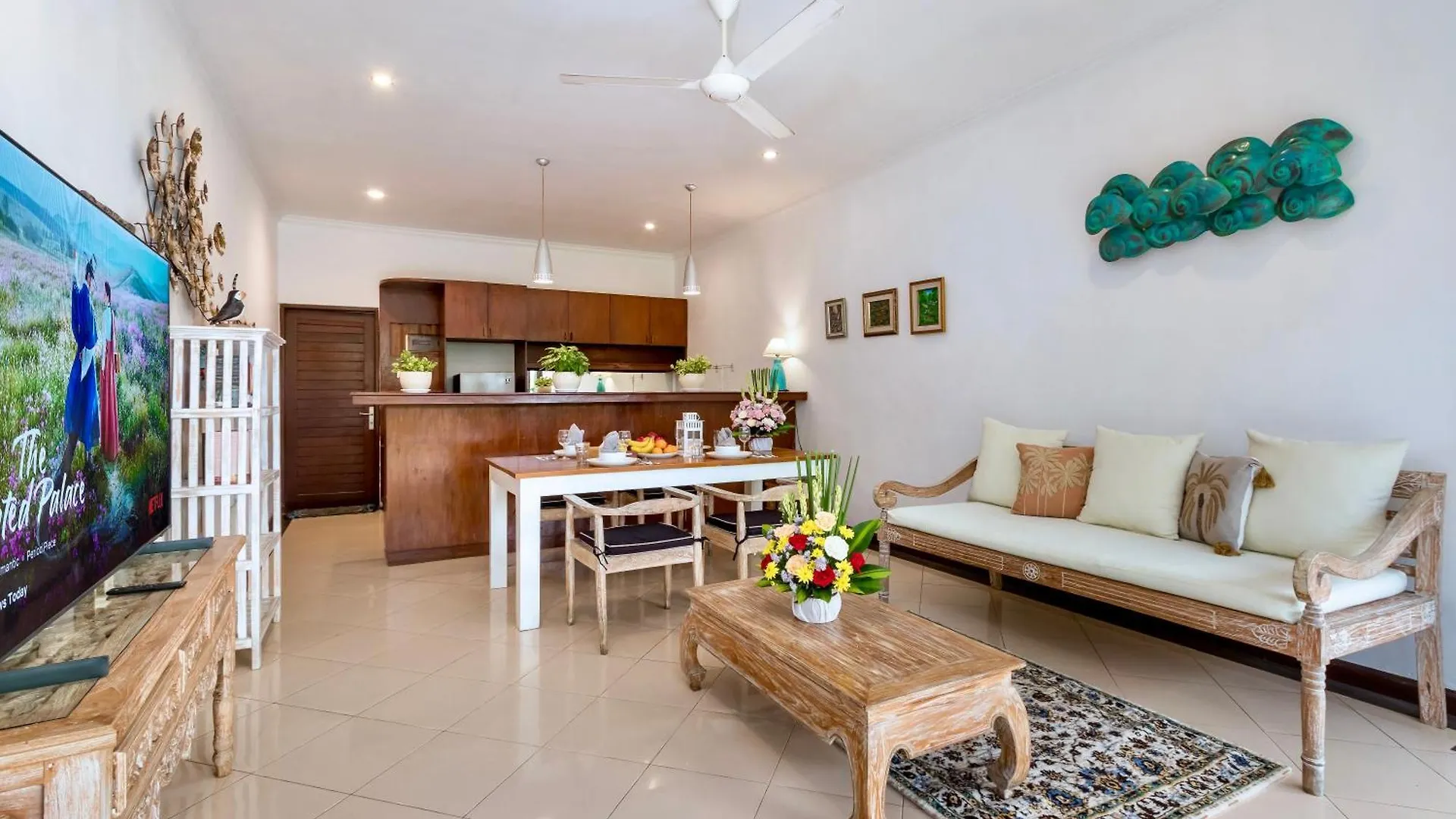 Bens Tunjung Villa Two-Bedroom With Private Pool Kuta Seminyak